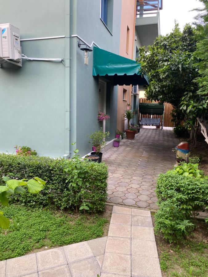 Vila Ajdinaj ベラト エクステリア 写真