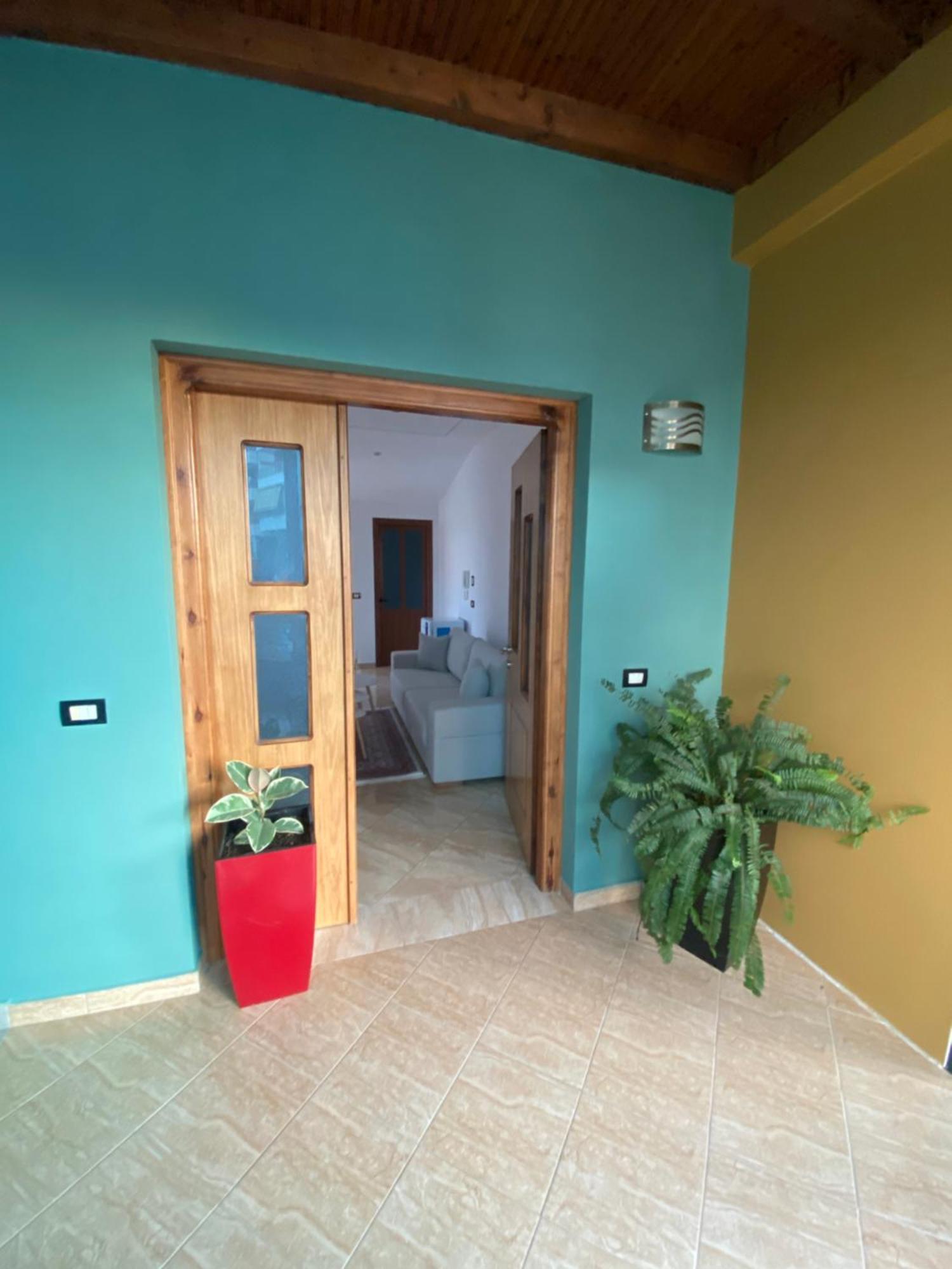 Vila Ajdinaj ベラト エクステリア 写真