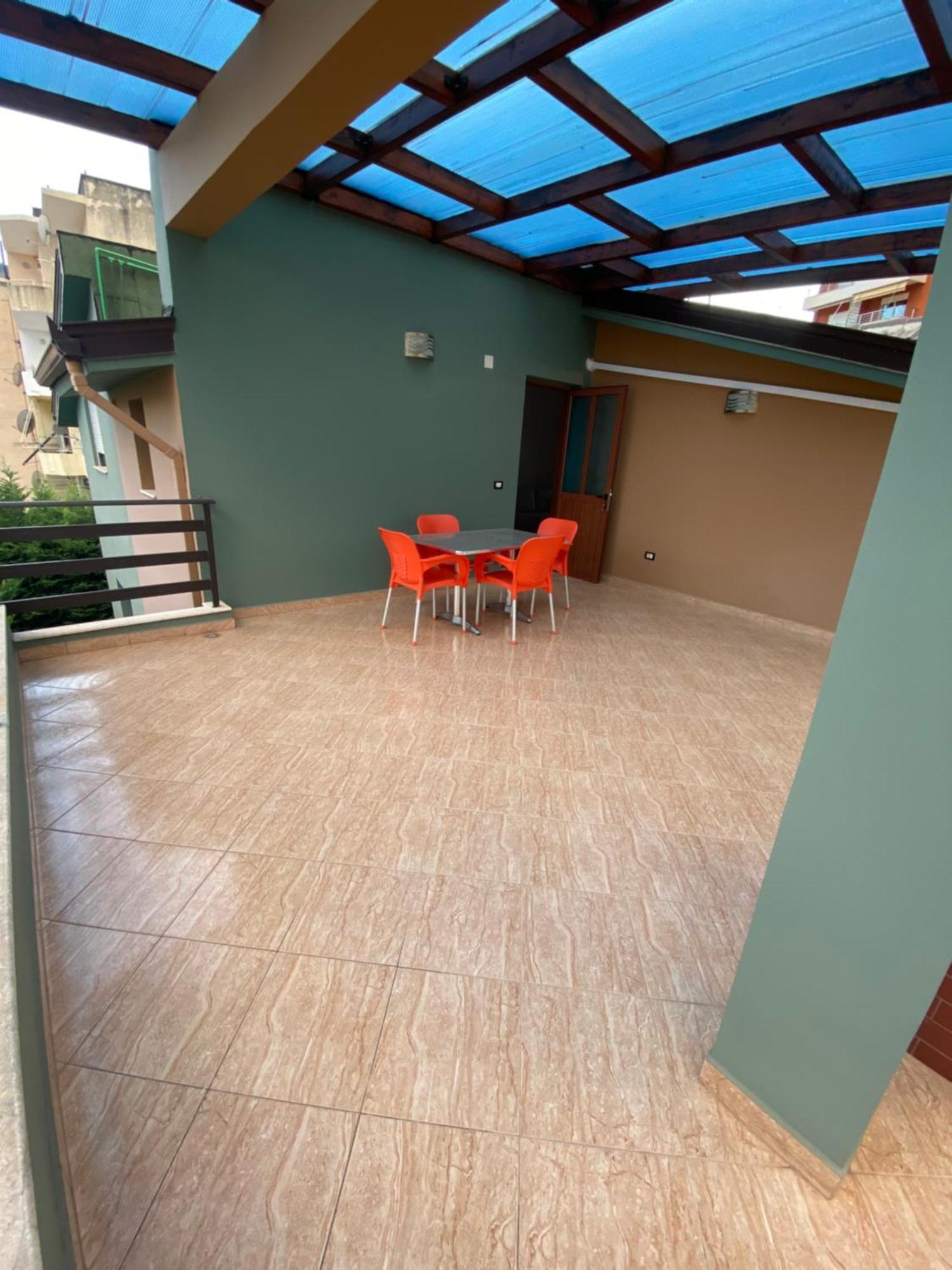 Vila Ajdinaj ベラト エクステリア 写真