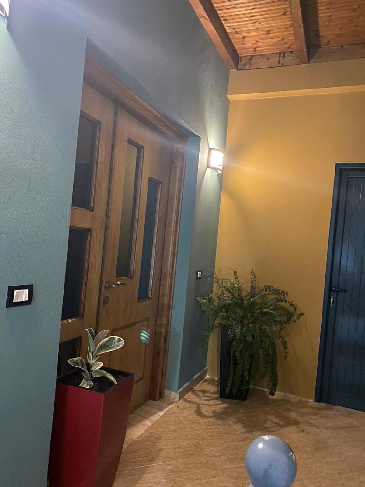 Vila Ajdinaj ベラト エクステリア 写真